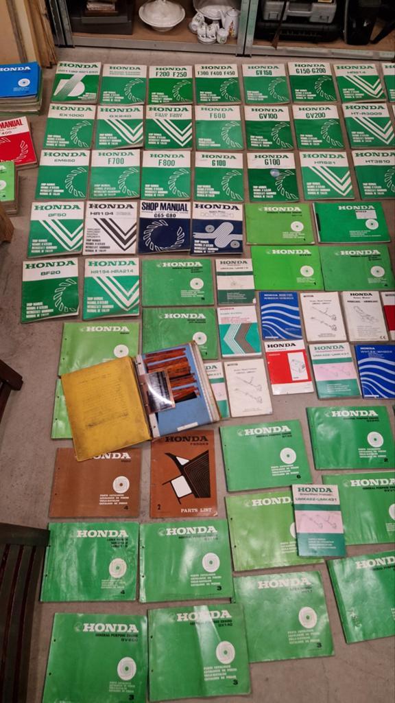 Grote verzameling Honda werkplaatshandboeken catalogussen, Ophalen of Verzenden