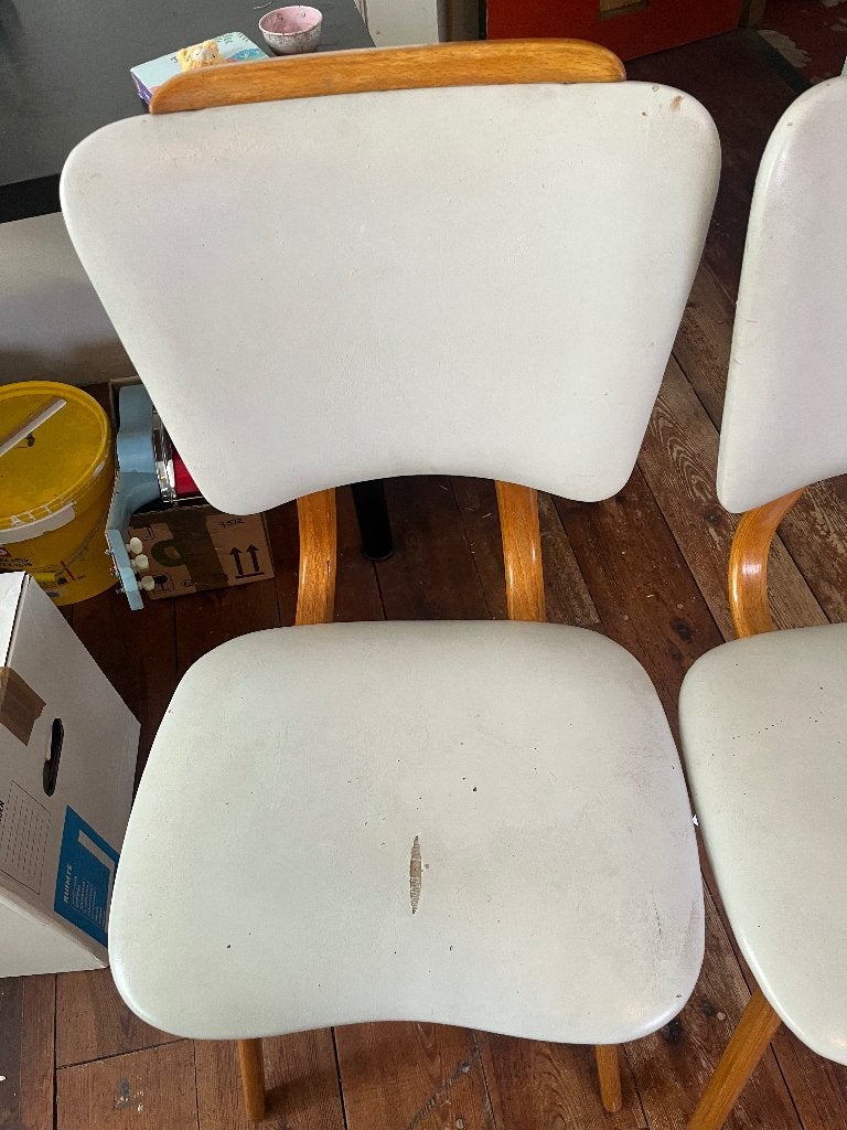 Two vintage chairs opknappers, Huis en Inrichting, Gebruikt, Twee, Grijs, Ophalen