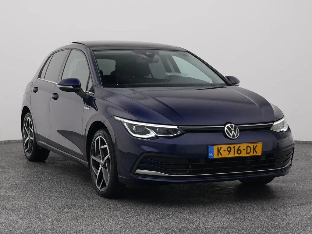 Volkswagen Golf € 23.700,00, Automaat, Stof, 4 cilinders, Blauw