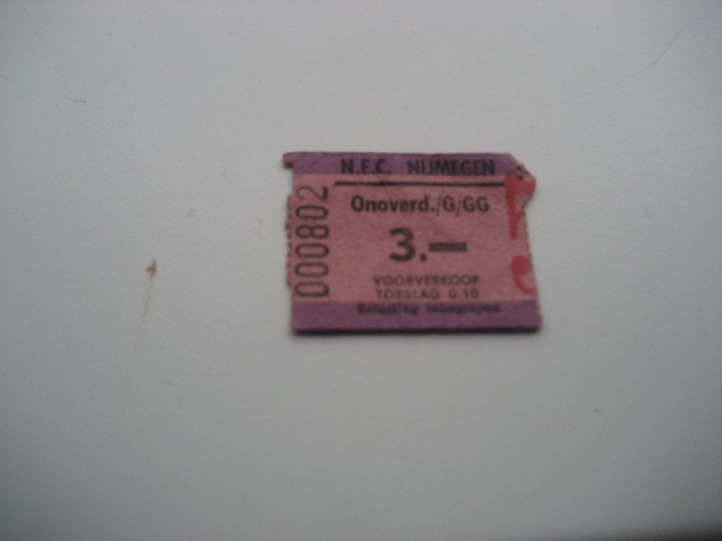 voetbal kaartje nec nijmegen, Ophalen of Verzenden, Gebruikt, Overige binnenlandse clubs, Poster, Plaatje of Sticker