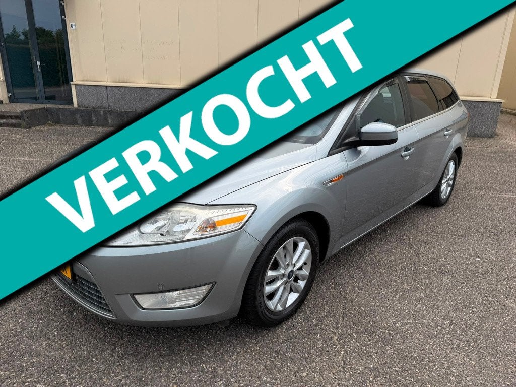 Ford Mondeo Wagon 2.0-16V Ghia, Gebruikt, Zwart, Mondeo, Handgeschakeld