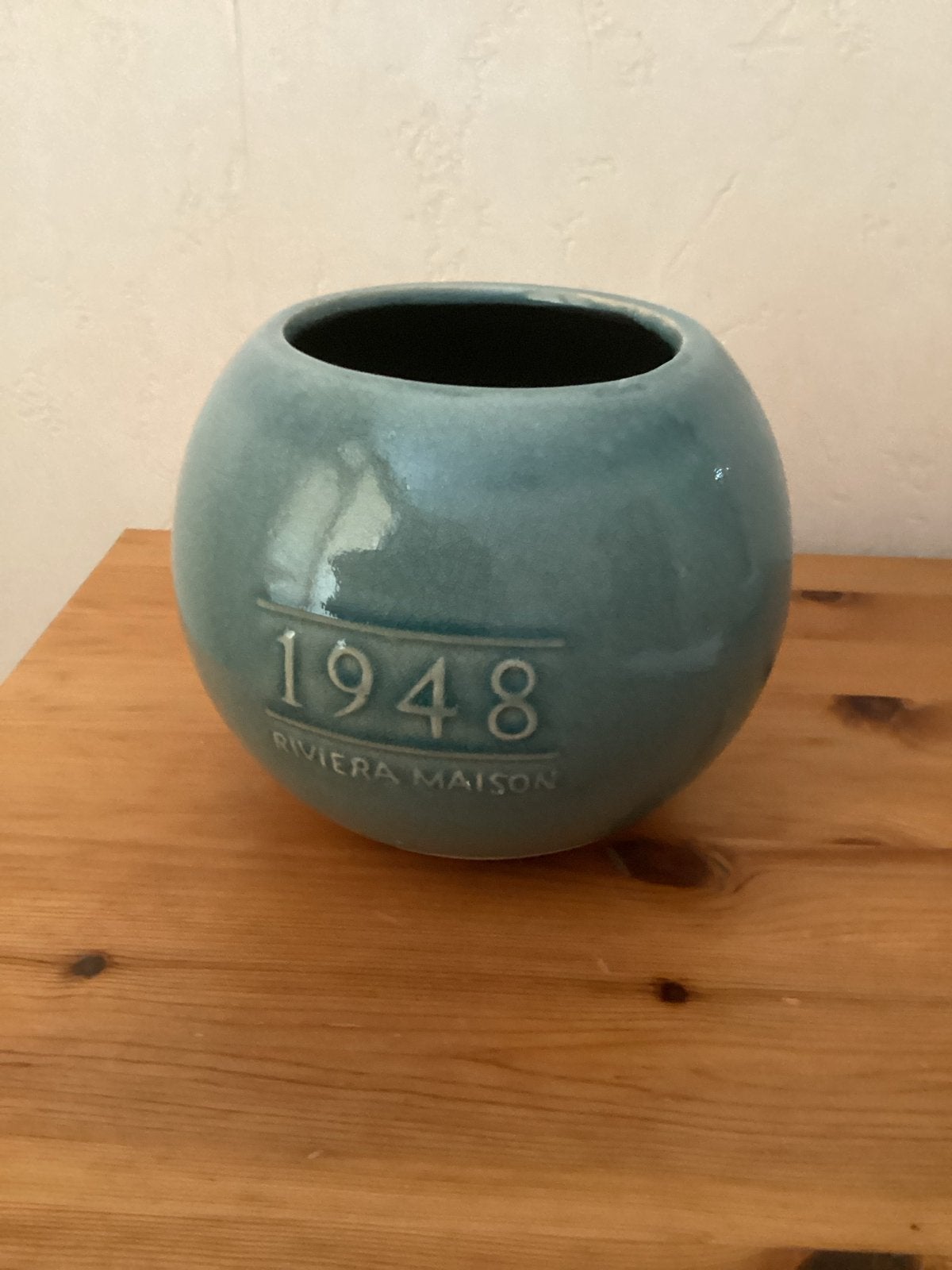 Riviera Maison bolle vaas, hoogte 16 cm, Gebruikt, Ophalen of Verzenden, Steen/keramiek, Met patroon/structuur