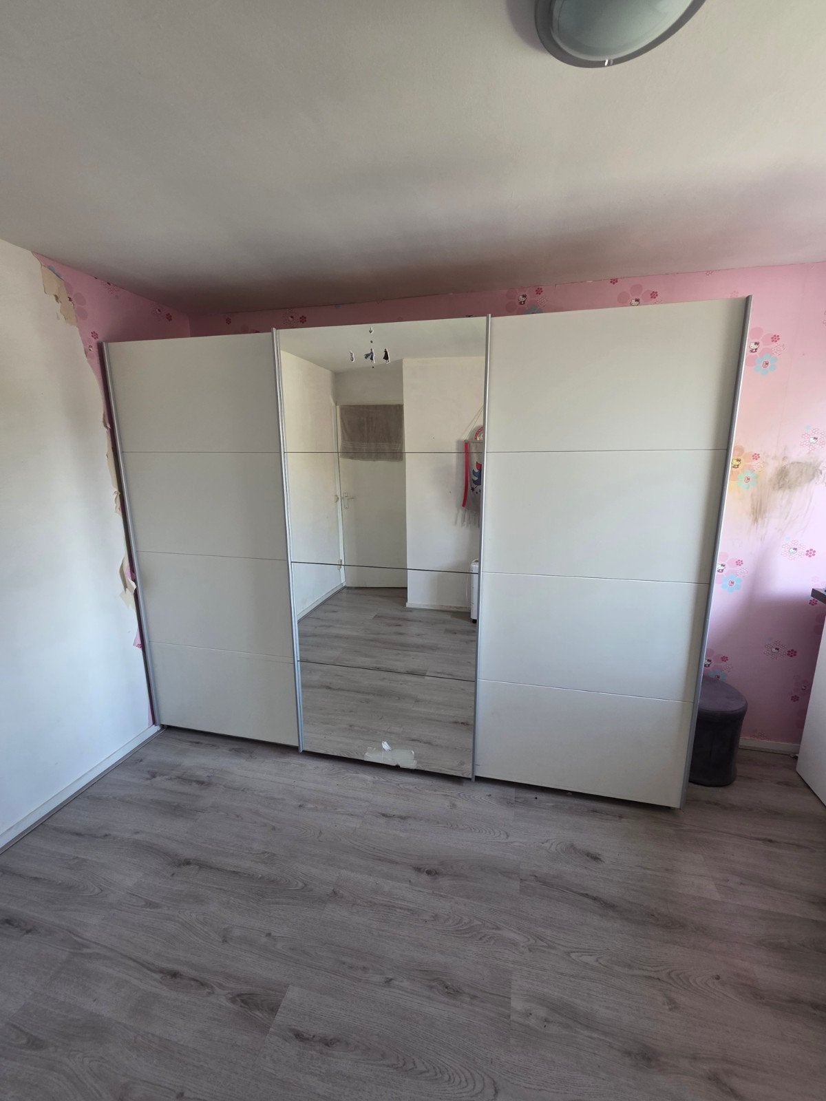 Grote kledingkast met schuifdeuren en spiegel, Huis en Inrichting, Kasten | Kledingkasten, Met deur(en), Gebruikt, Ophalen of Verzenden