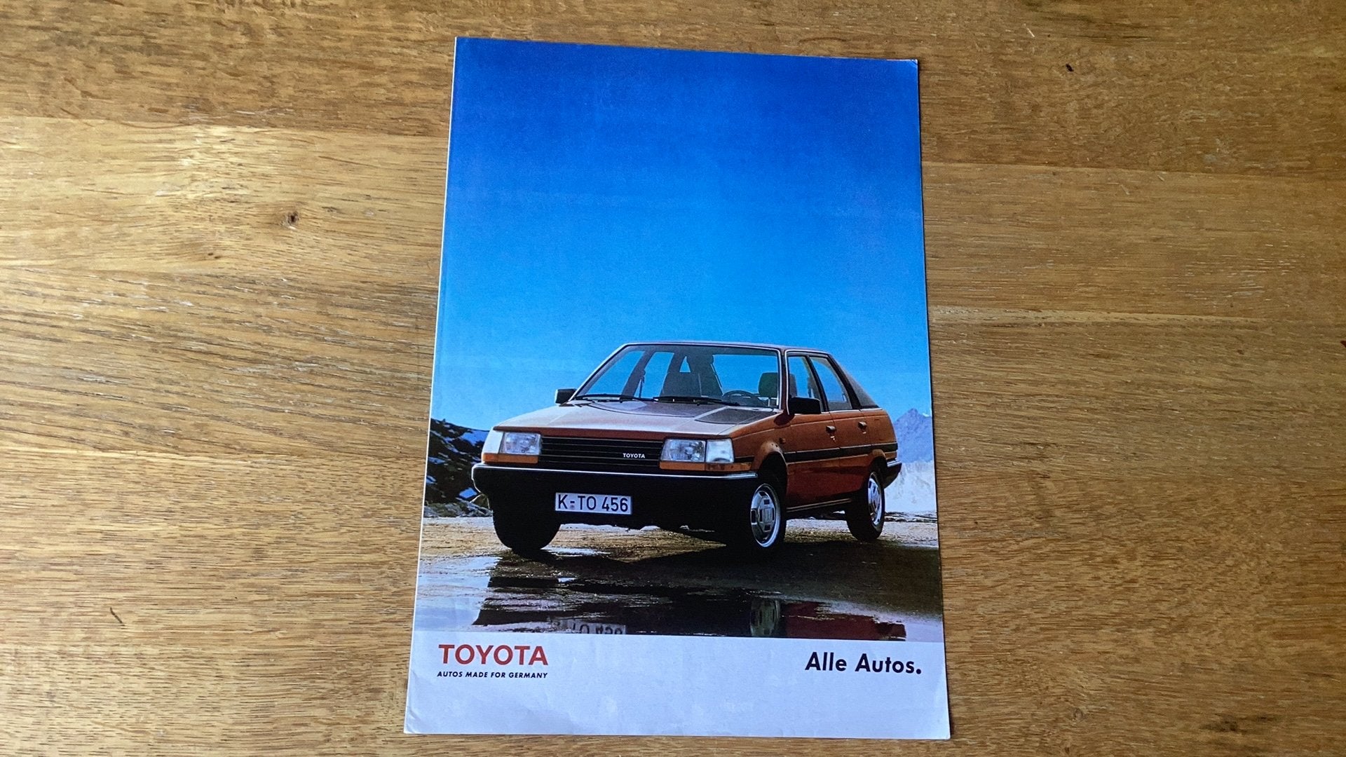 Toyota Auto's Catalogus - Duits 1984, Boeken, Ophalen of Verzenden, Gelezen, Toyota