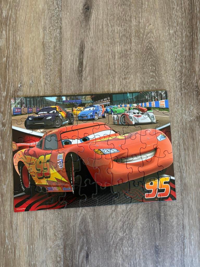 Cars puzzel, Ophalen of Verzenden, 10 tot 50 stukjes, Zo goed als nieuw, 4 tot 6 jaar