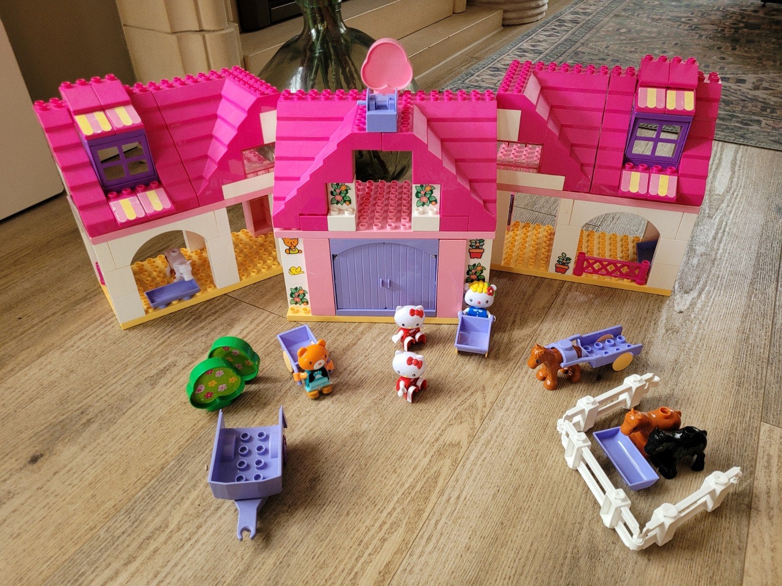 Hello kitty paardenstal 8667-00Hk, Compleet, Gebruikt, Overige thema's, Ophalen of Verzenden