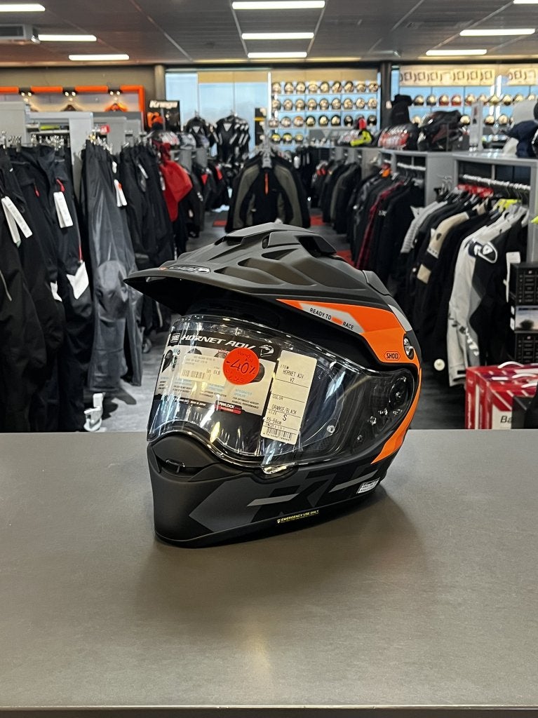 KTM HORNET HELMET S, Nieuw met kaartje, 21 rue Gambetta Za du Petit Rocher F-77210 Vulaines-sur-Seine, Advexport@shoei.fr, Offroadhelm