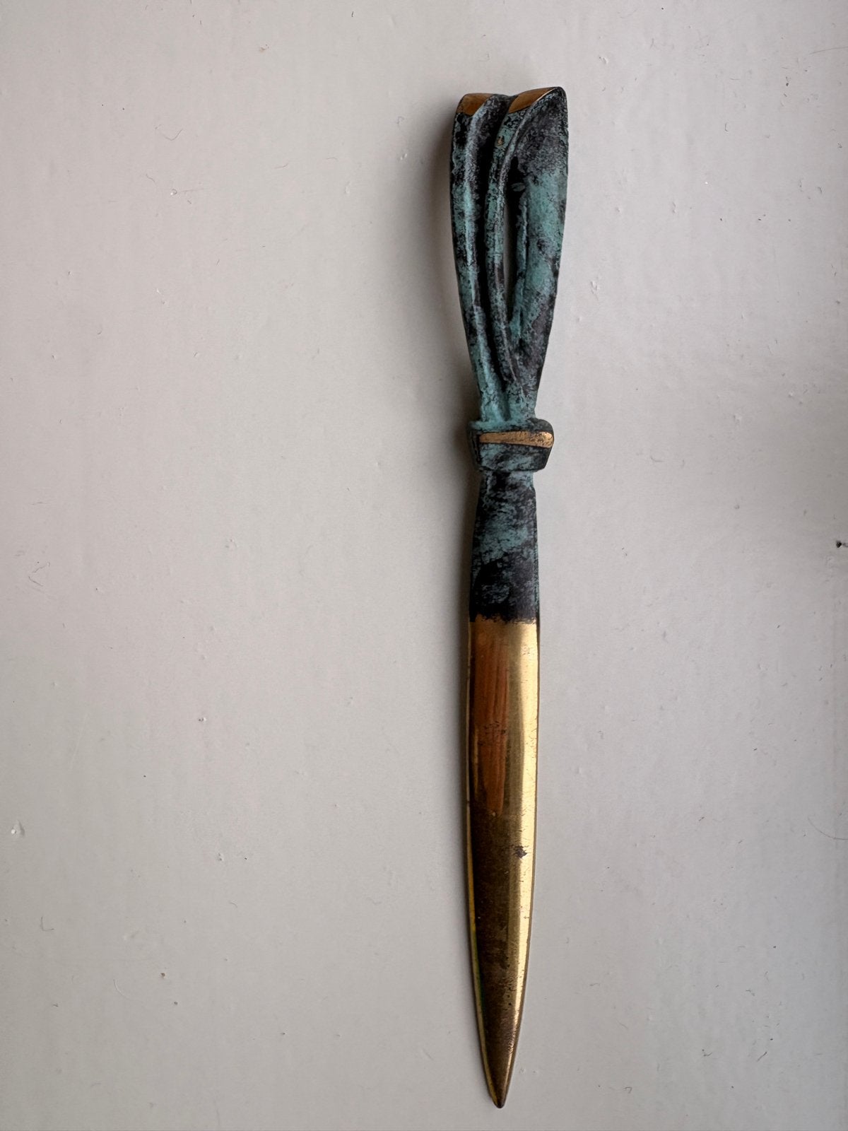 Vintage bronzen/messing  briefopener met patina, Antiek en Kunst, Ophalen of Verzenden
