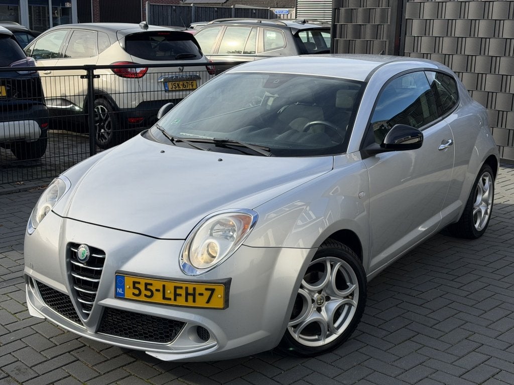Alfa romeo MiTo 1.4 T Distinctive | CLIMA| CRUISE| LM| NAP|, Auto's, Euro 5, Gebruikt, 4 cilinders, 49 €/maand