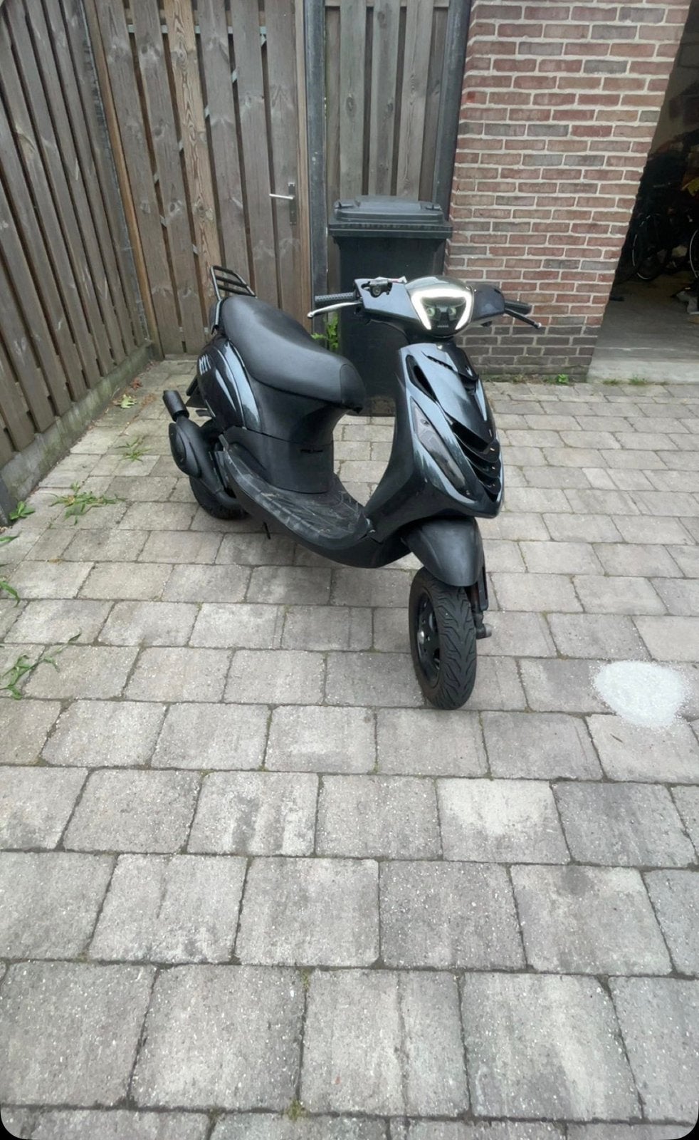 Piaggio zip 70cc, Ophalen, Maximaal 45 km/u, Zo goed als nieuw, Benzine