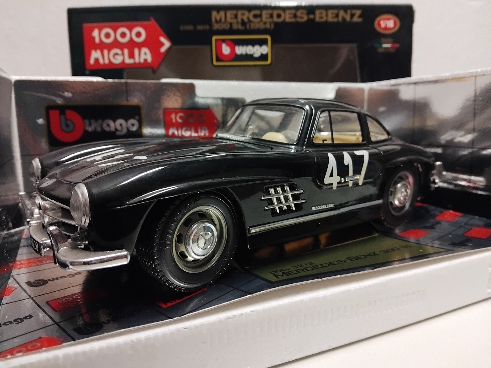 Mercedes Benz 300 SL Mille Miglia zwart Bburago 1:18 KRD, Ophalen of Verzenden, Zo goed als nieuw, Auto, Bburago