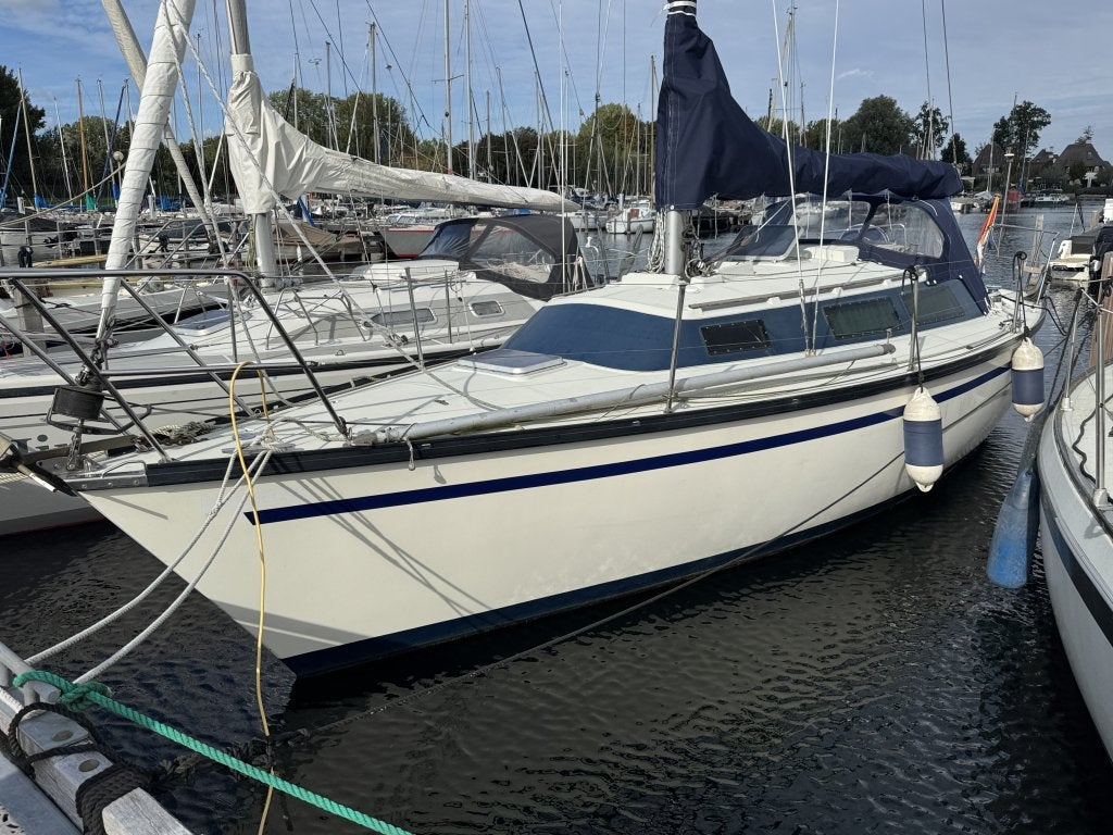 Dufour 29 zeiljacht zeilboot met Volvo Penta 17 pk diesel, Watersport en Boten, 9 m, Gebruikt, 1.90 meter, Binnenboordmotor