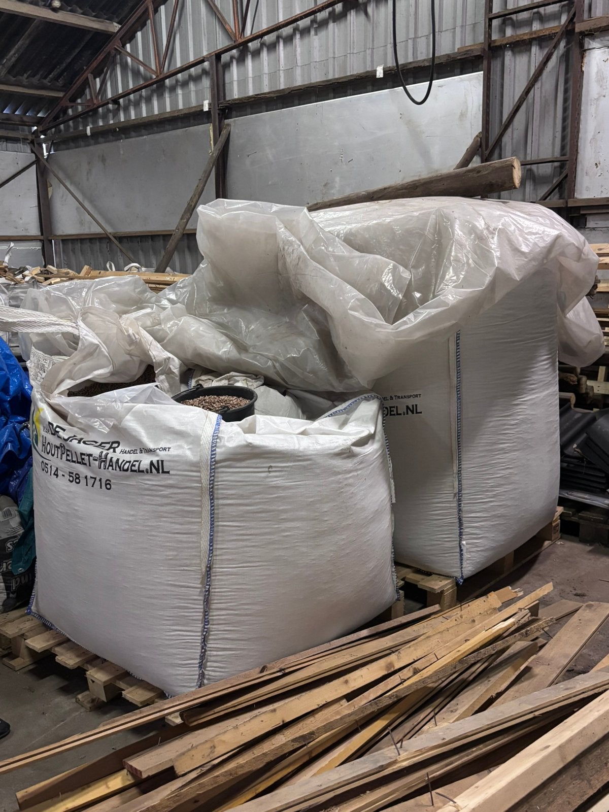 Palletbrokjes 1800 kg, Tuin en Terras, Minder dan 3 m³, Ophalen