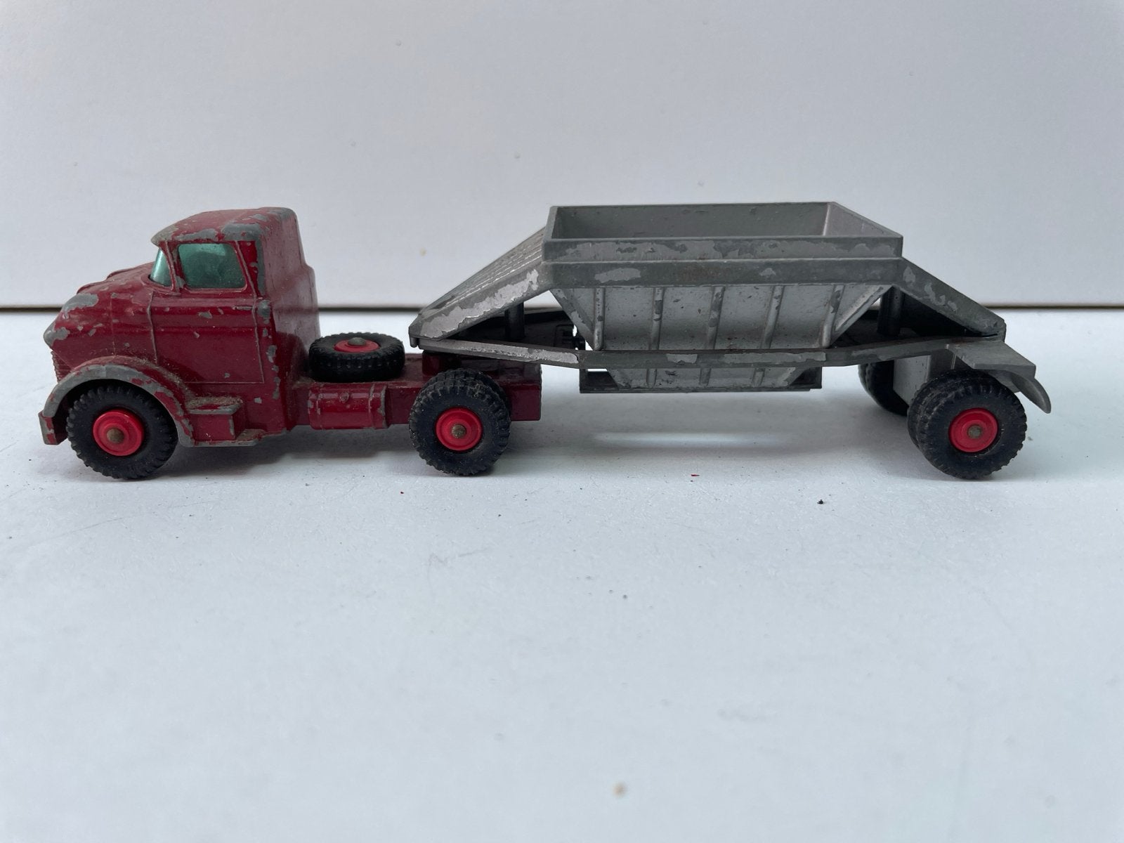 Matchbox Major Pack M-4 Fruehauf Hopper - Vintage Speelgoed, Ophalen of Verzenden