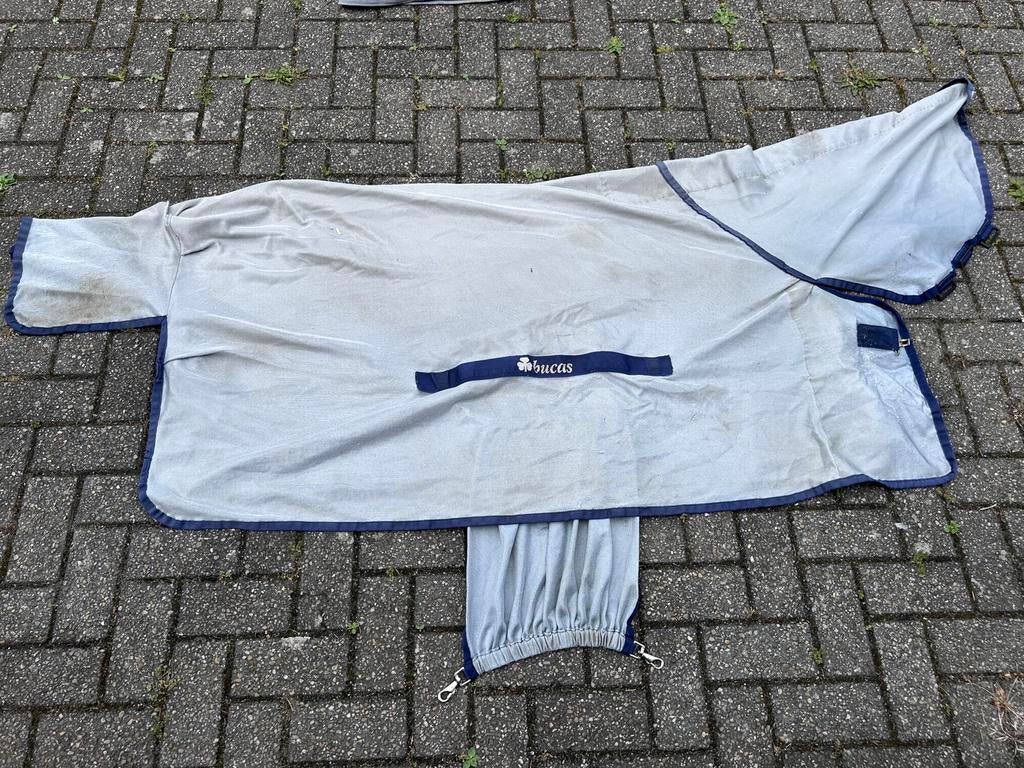 Bucas vliegendeken Buzz-Off met hals en buikflap 5.3 120/160, Dieren en Toebehoren, Paarden en Pony's | Dekens en Dekjes, Bucas