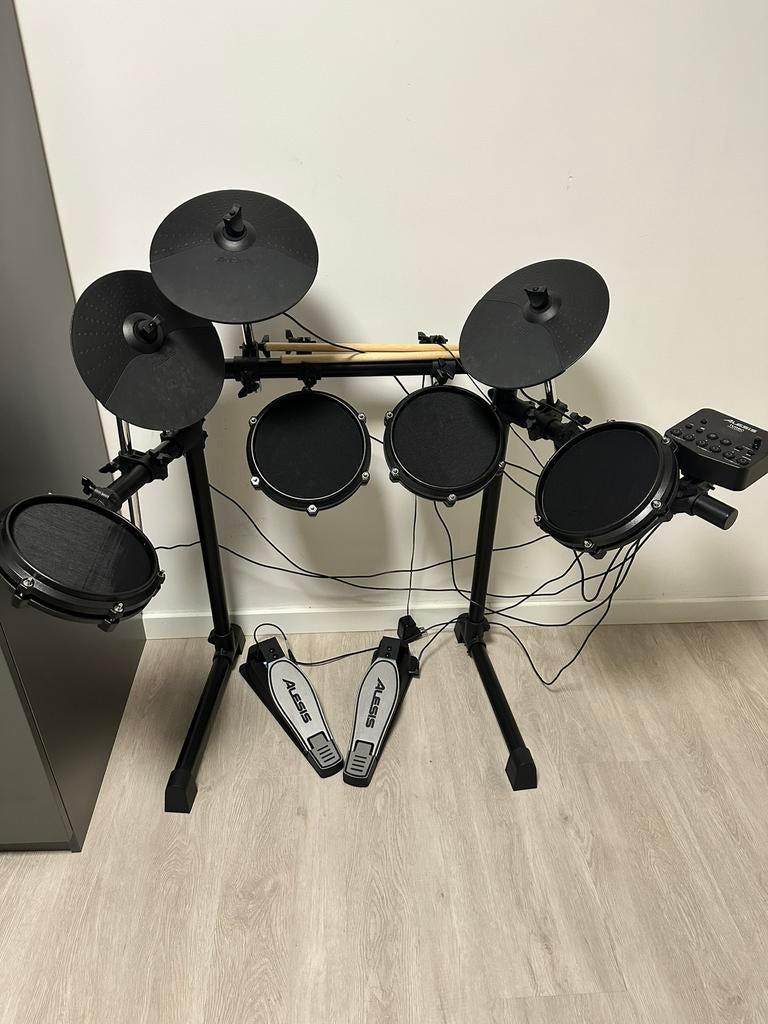 Alesis Turbo Drum Module - elektronische drumstel, Muziek en Instrumenten, Drumstellen en Slagwerk, Ophalen, Zo goed als nieuw