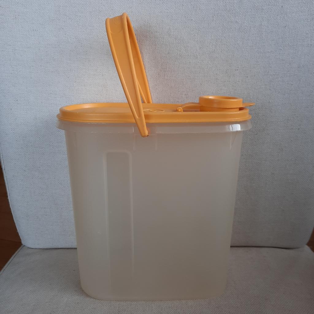 Tupperware container met hengsel, Huis en Inrichting, Keuken | Tupperware, Overige typen, Ophalen of Verzenden