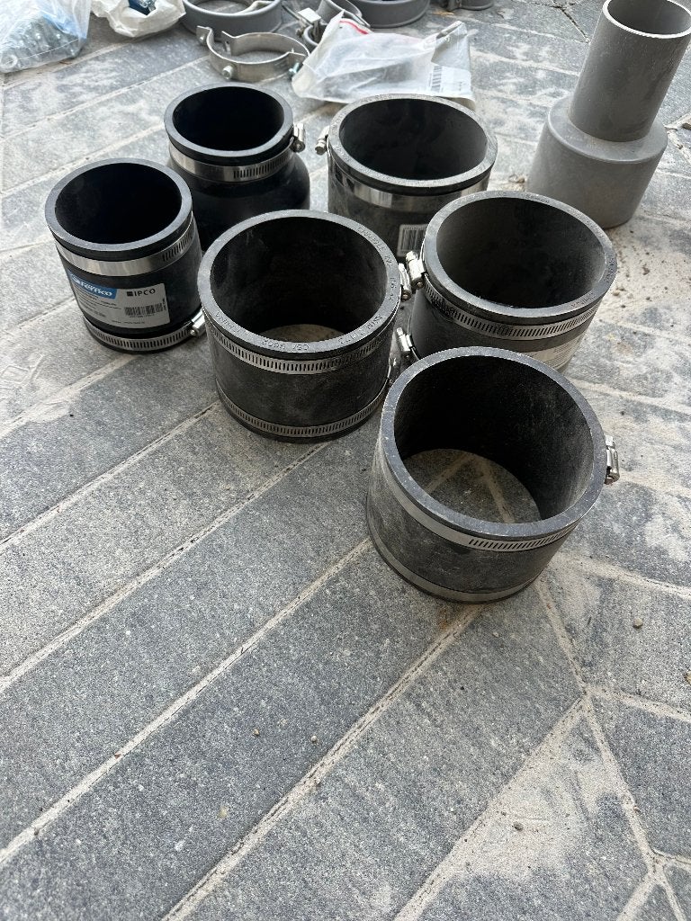 Flexibele rubberen koppelingen Fernco 6 stks, Ophalen, Overige materialen, Nieuw, Minder dan 2 meter