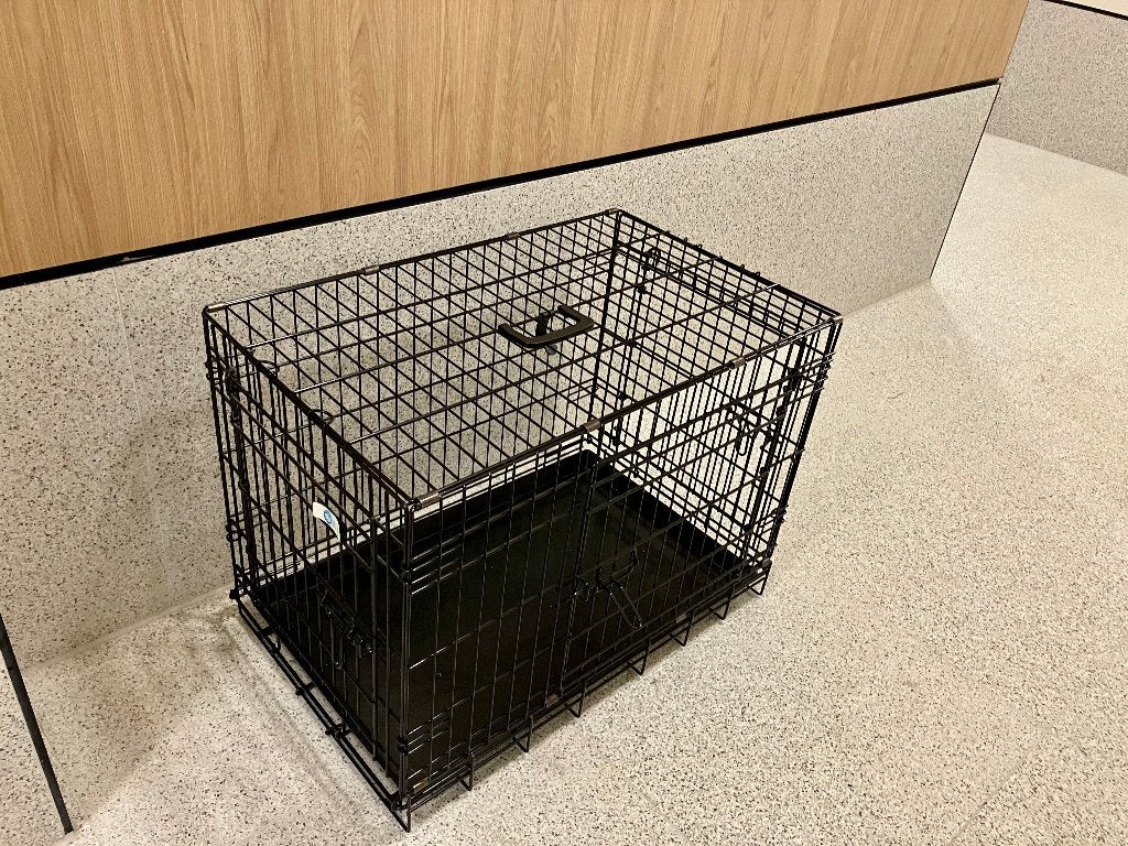 bench 76Lx46Bx57H kleine (of 2) tot middelgrote hond, Dieren en Toebehoren, Ophalen, Zo goed als nieuw