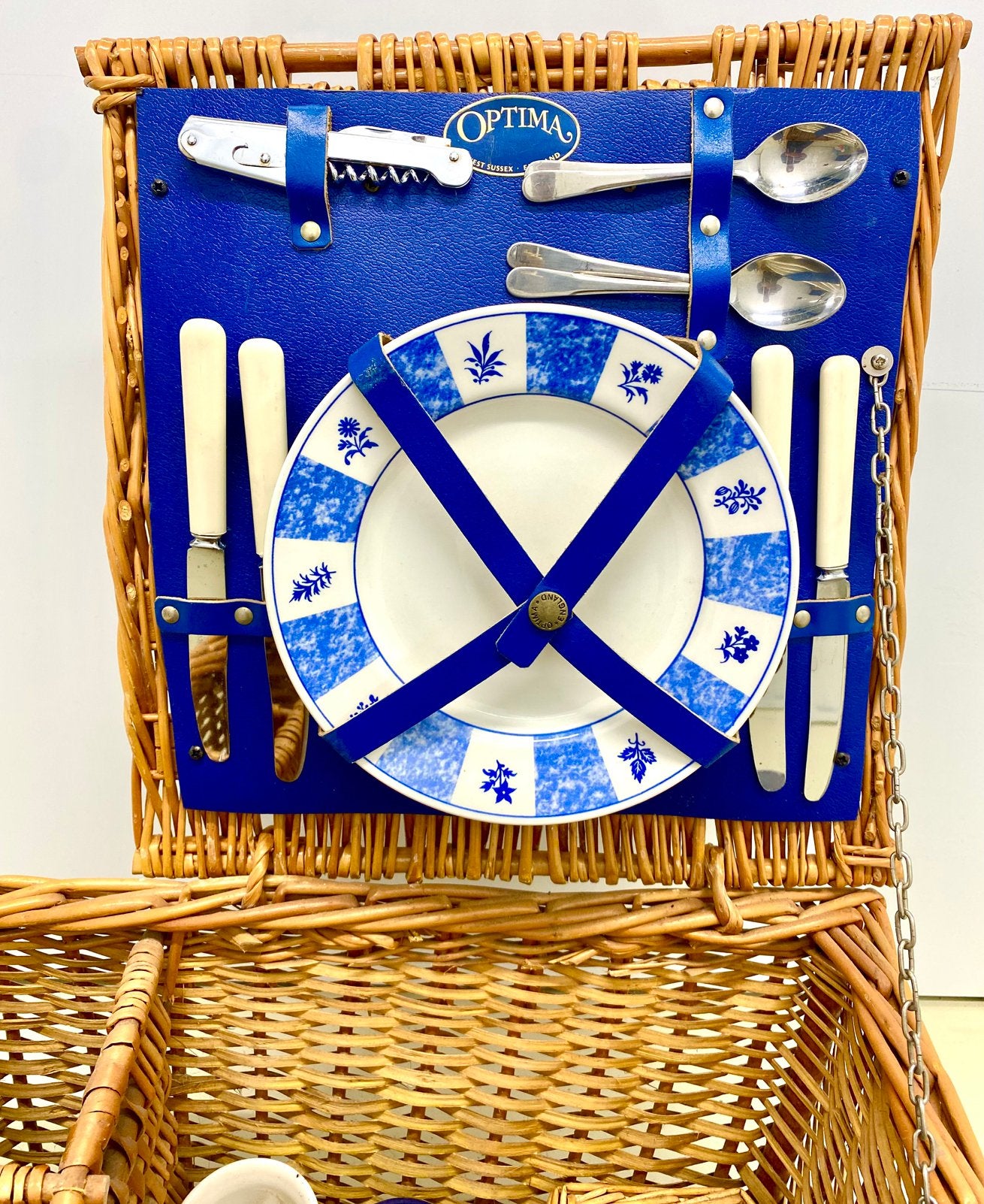Luxe Vintage Picknickmand Compleet – Rally & Klassieker, Ophalen, Zo goed als nieuw