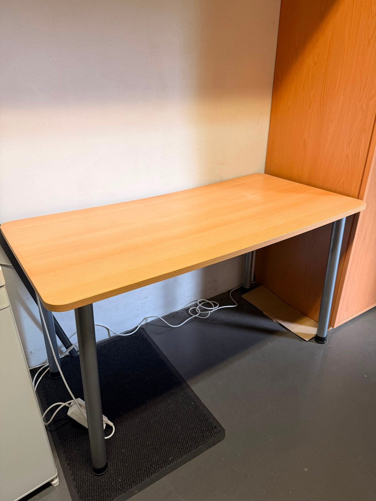 Ikea Tafel, Huis en Inrichting, Bureaus, Ophalen, Zo goed als nieuw