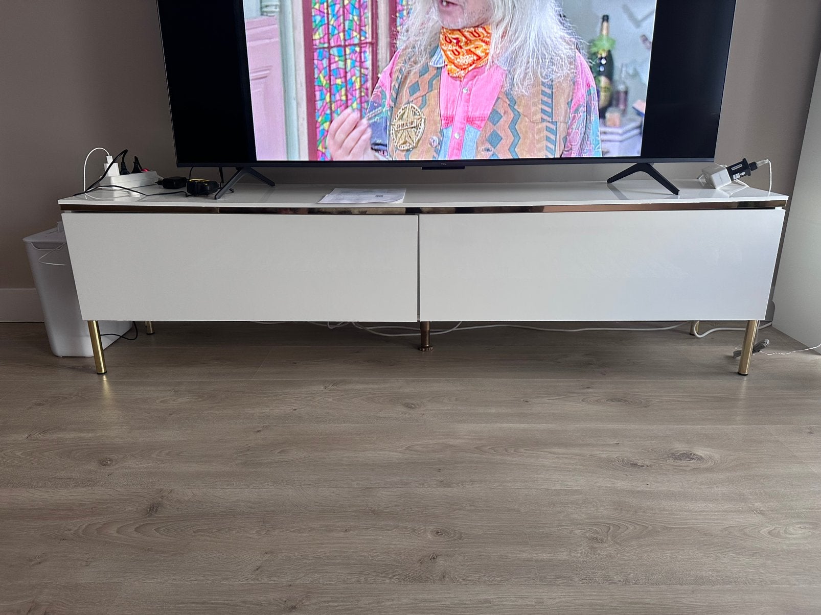 TV stand, Ophalen, Zo goed als nieuw, 25 tot 50 cm, Minder dan 100 cm