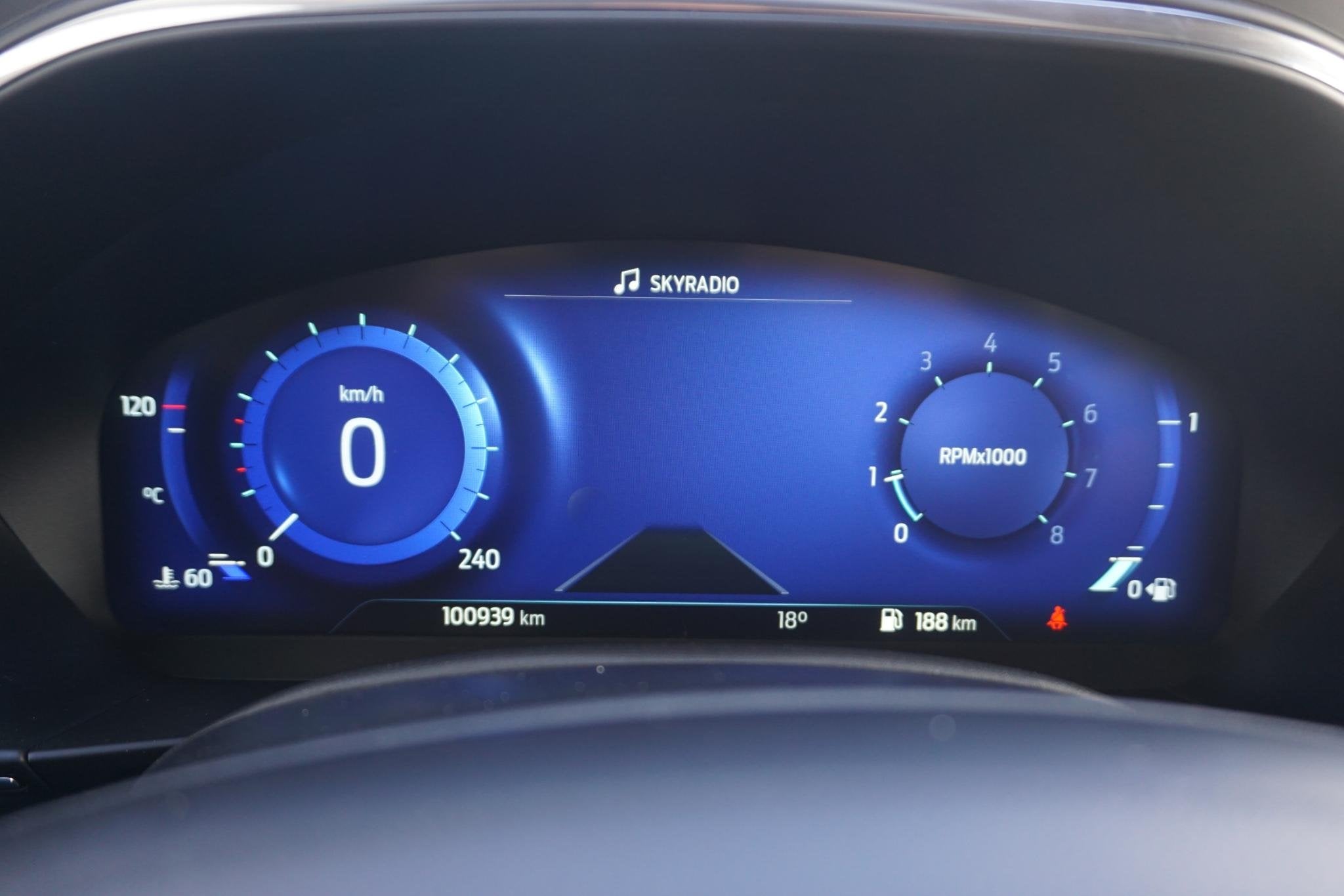 Ford Focus Wagon 1.0 125PK EcoB. Hybrid Titanium X Business, Gebruikt, Automatische klimaatregeling, Blauw, Origineel Nederlands