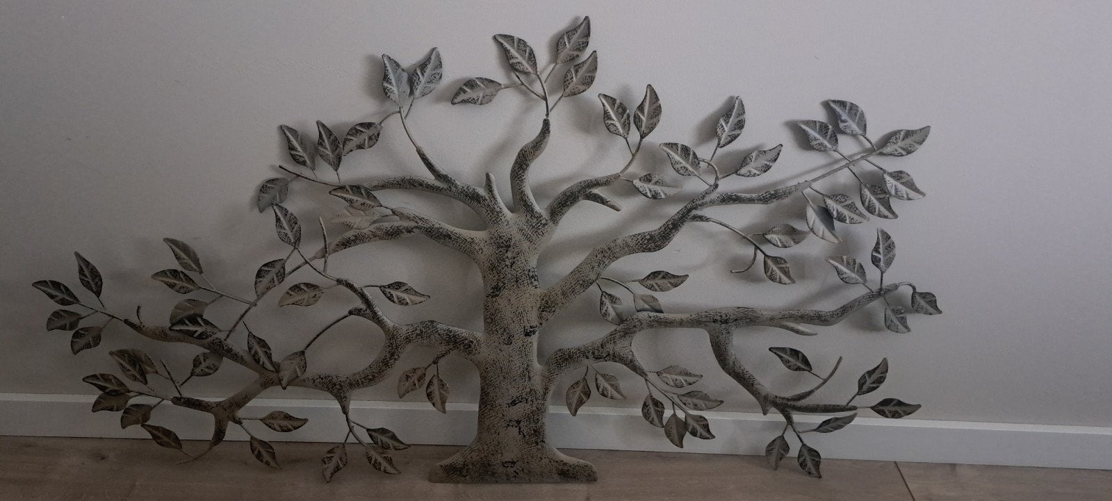 Metalen wanddecoratie boom - 108x58 cm, Ophalen, Metaal, Wandsculptuur, Gebruikt