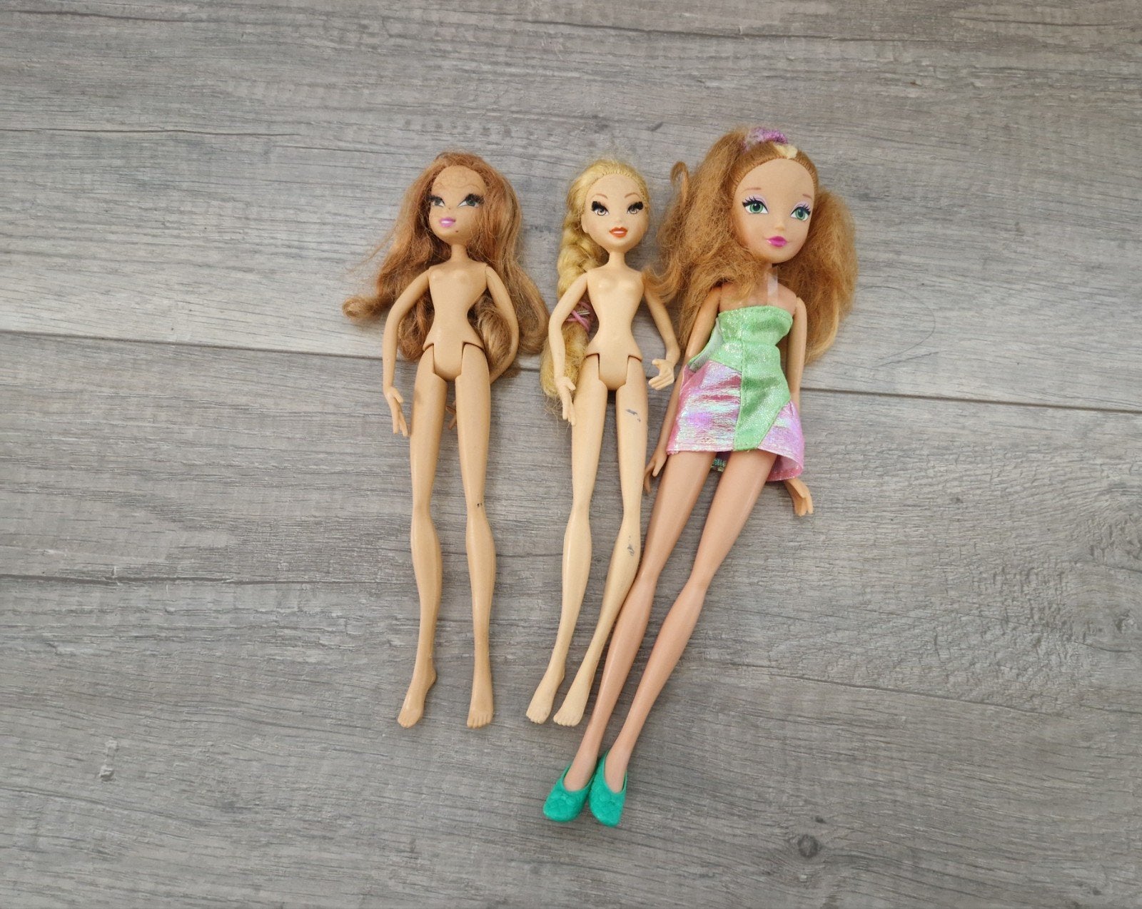 3 winx club poppen rainbow stella flora barbie pop, Ophalen of Verzenden, Zo goed als nieuw, Barbie