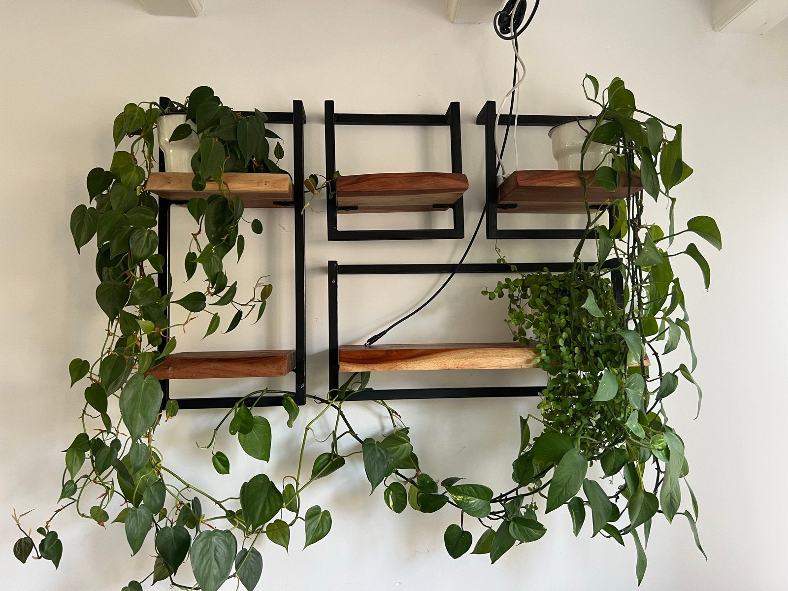 Wandplanken set van 4 stuks acacia hout, Ophalen of Verzenden, Zo goed als nieuw