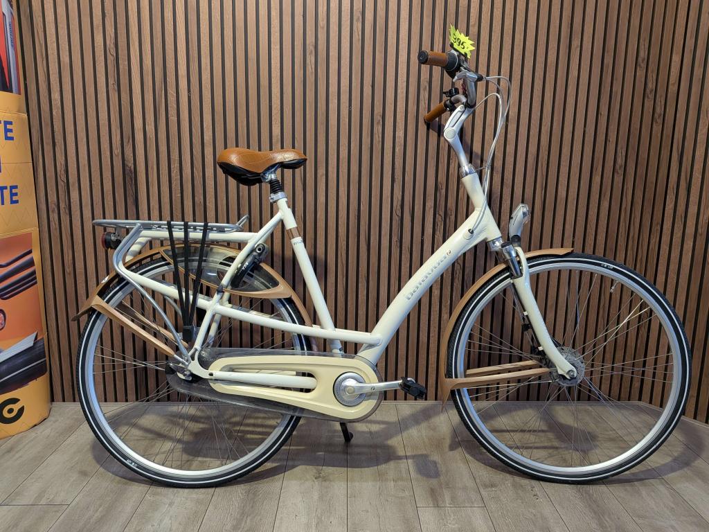 Batavus Mambo 28 inch Damesfiets framehoogte 61cm, Gebruikt, Versnellingen, 56 cm of meer, Niet ingevuld
