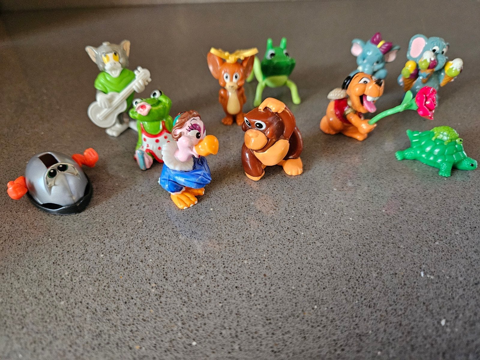 11 stuks vintage kinder surprise Figuurtjes diverse., Ophalen of Verzenden, Zo goed als nieuw
