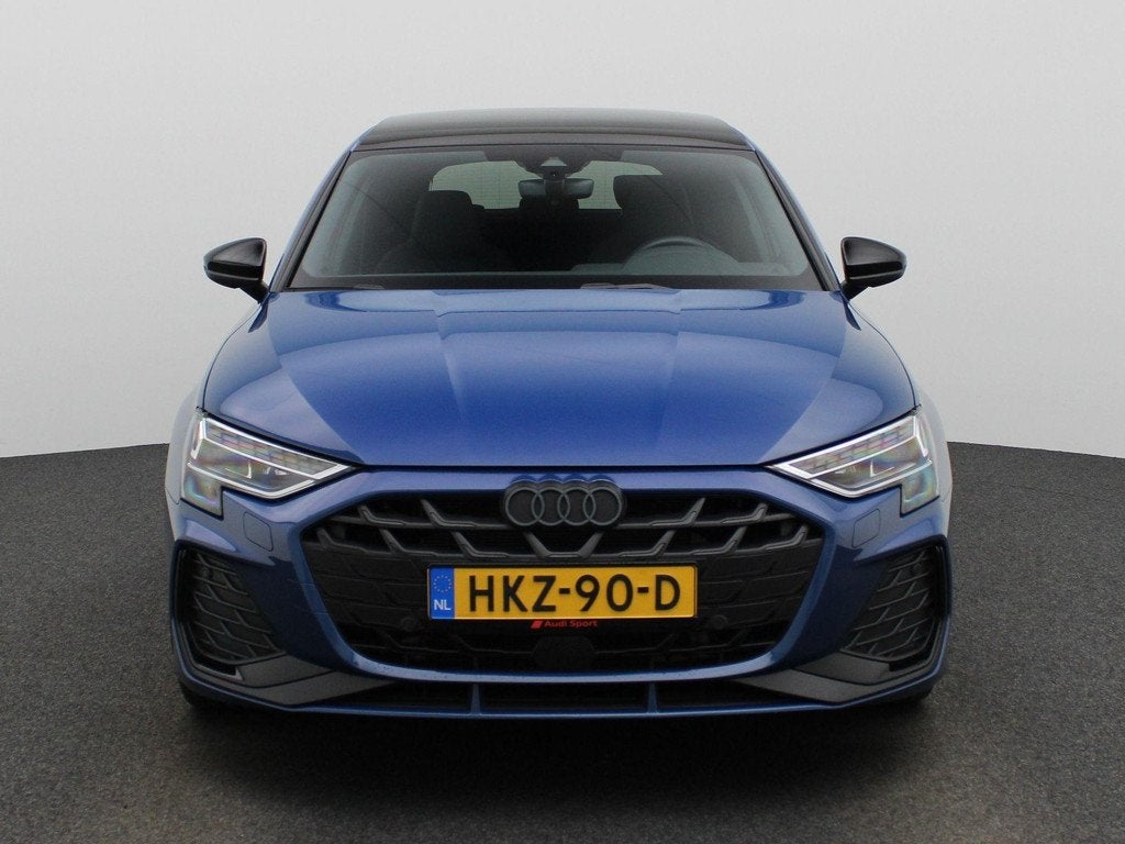 Audi A3 Sportback 45 TFSI e S edition Competition 272 PK | D, Auto's, Audi, 12 maanden, 1498 cc, 4 cilinders, Leder en Stof