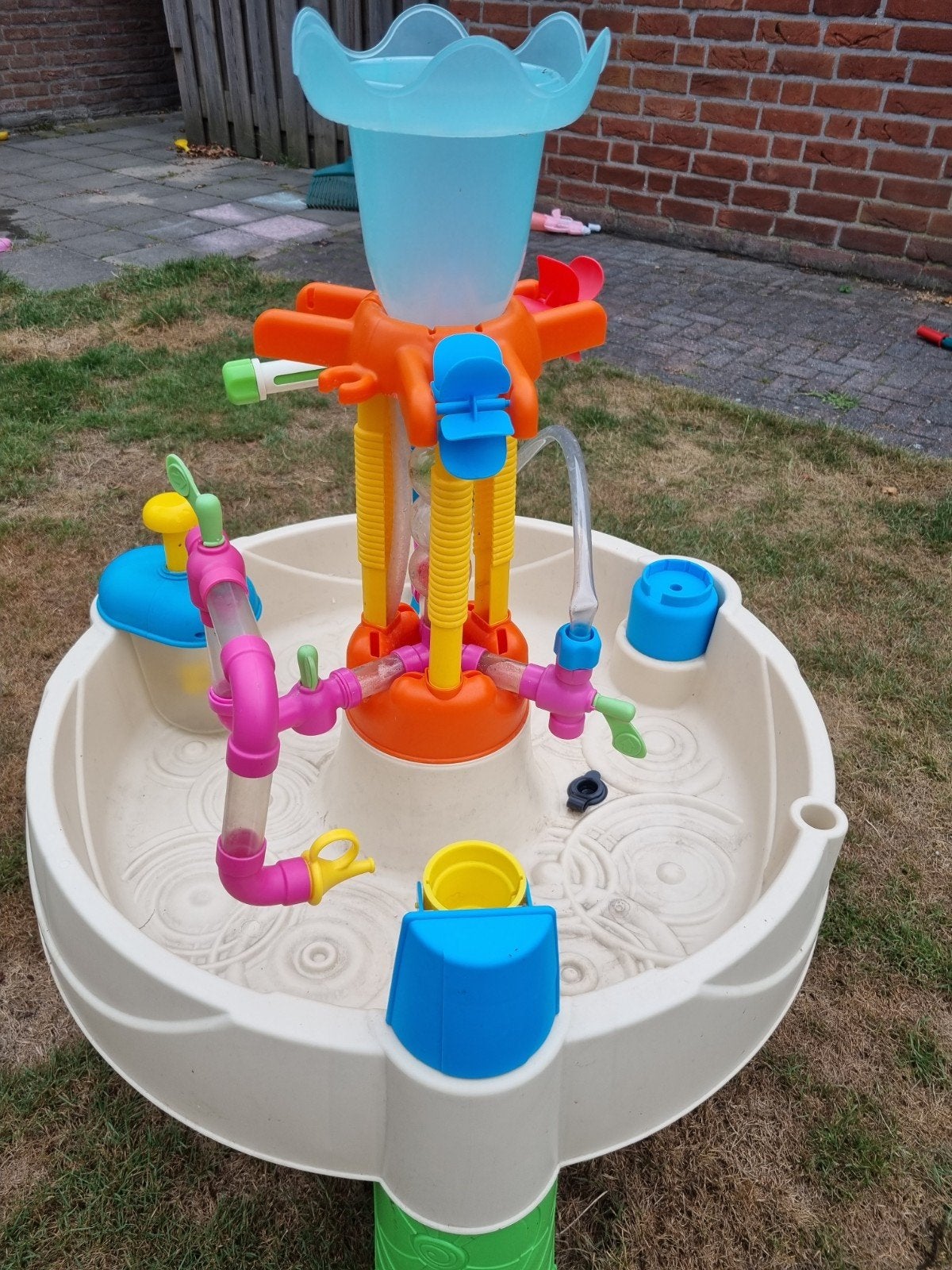 Leuke water- en zandtafel voor uren speelplezier, Ophalen, Gebruikt