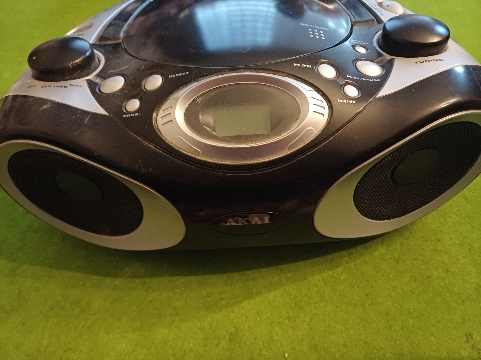 Akai APRC11M Radio CD-speler - Radio werkt, Ophalen of Verzenden, Gebruikt, Radio, Met cd-speler