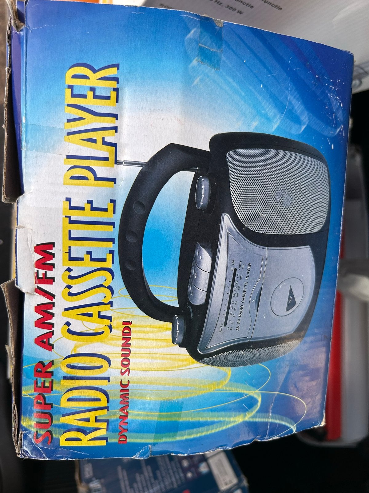 Nieuwe AM/FM Radio Cassettespeler met Dynamic Sound, Audio, Tv en Foto, Radio's, Ophalen of Verzenden, Nieuw, Radio