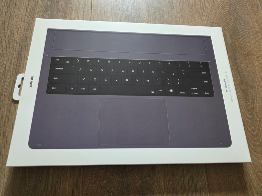 Nieuwe Samsung Galaxy Tab S11 Ultra Pro Keyboard - QWERTY, Multimediatoetsen, Nieuw, Ophalen of Verzenden, Draadloos