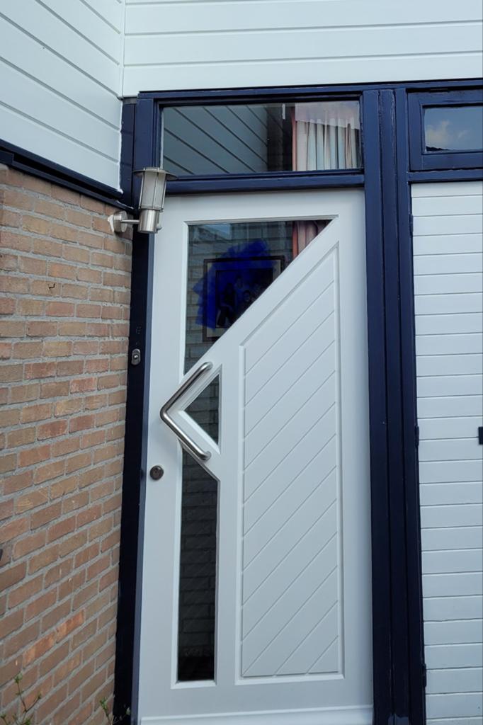 Zeer sterke hardhouten voordeur., Doe-het-zelf en Verbouw, Deuren en Horren, Ophalen, 80 tot 100 cm, 200 tot 215 cm, Hout