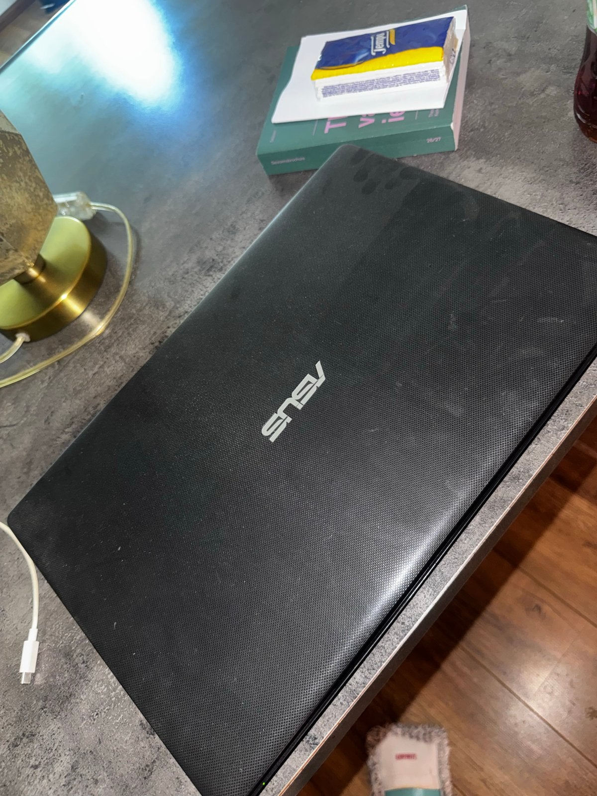ASUS R512CA-SX134H, Ophalen, Gebruikt