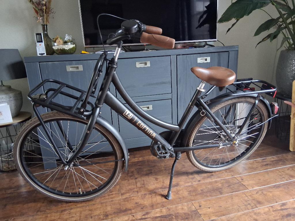 Te koop PRACHTIGE Cortina U4 meisjesfiets 24 inch., Fietsen en Brommers, Ophalen, Terugtraprem, 24 inch, Versnellingen