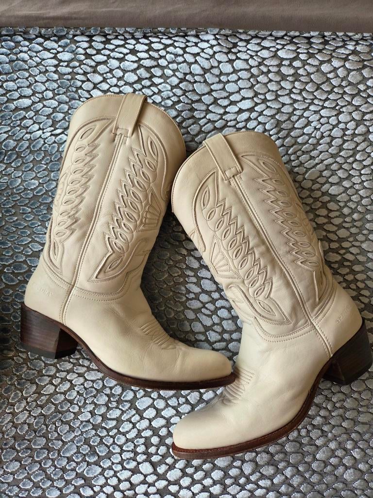 Sendra laarzen maat 39 zgan, Ophalen of Verzenden, Zo goed als nieuw, Beige