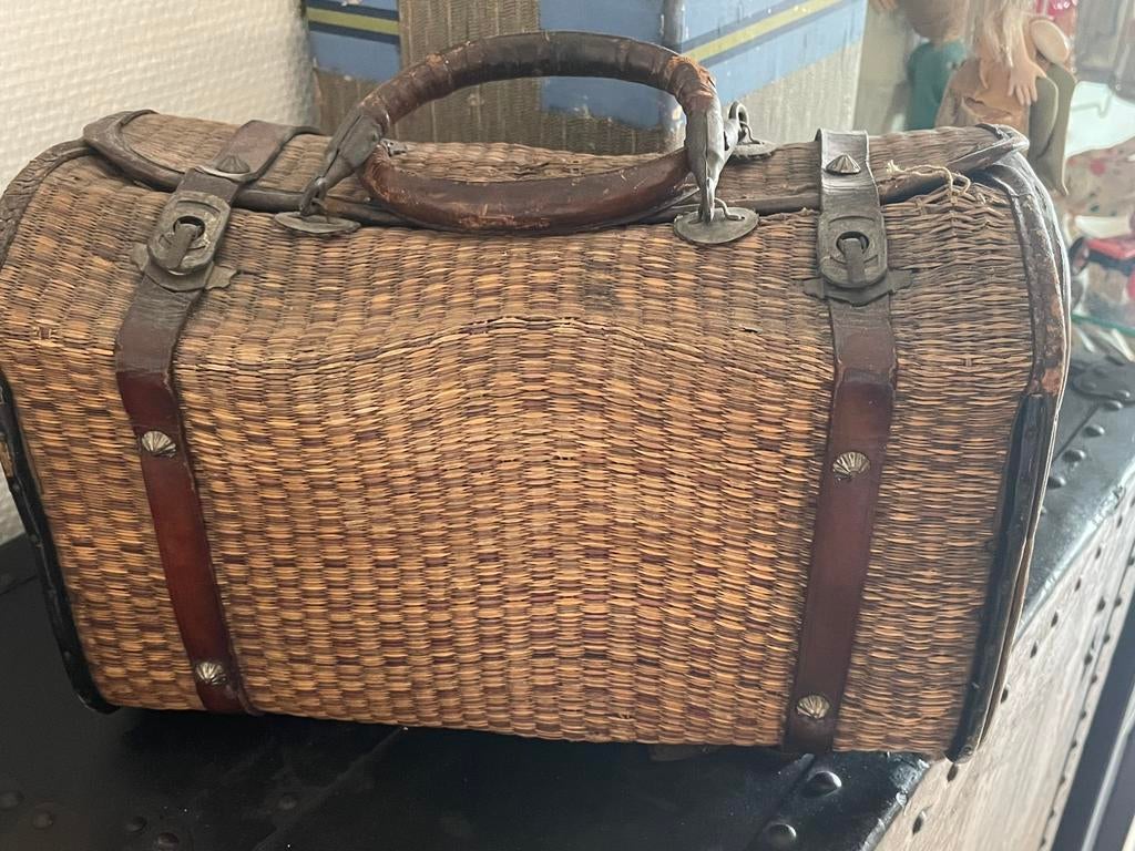 Shabby antiek rieten mandje, Verzenden, Zo goed als nieuw, Minder dan 35 cm, Minder dan 50 cm