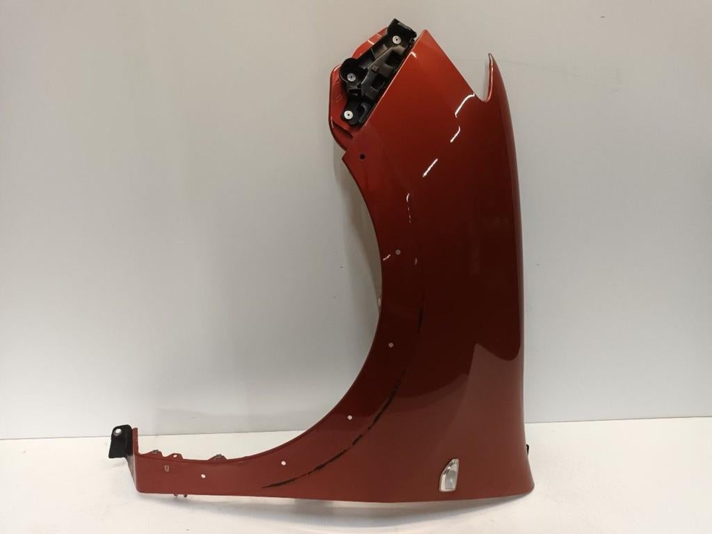 Voorscherm links Dacia Sandero, Auto-onderdelen, Carrosserie en Plaatwerk, Spatbord, Dacia, Gebruikt, Herkomst onderdeel bekend