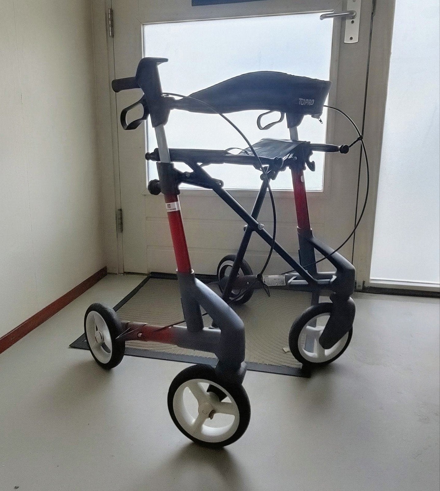 Topro Rollator, Ophalen