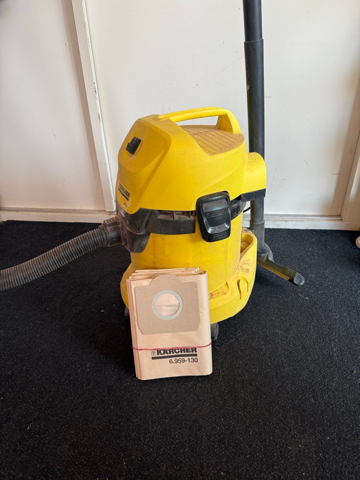 Kärcher WD 3 Nat- en Droogzuiger, Inclusief accessoires, Gebruikt, Kärcher, Industriële stofzuiger