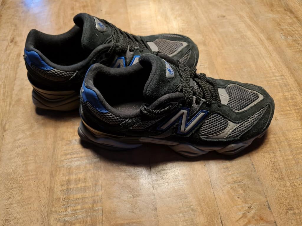 New balance maat 39  2x gedragen, Kleding | Heren, Overige kleuren, Nieuw, Ophalen of Verzenden, Sneakers of Gympen