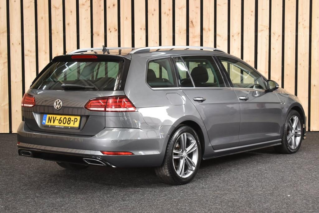 Volkswagen Golf Variant 1.0 TSI Highline R-line exterieur Ca, Gebruikt, Euro 6, Alcantara, Origineel Nederlands