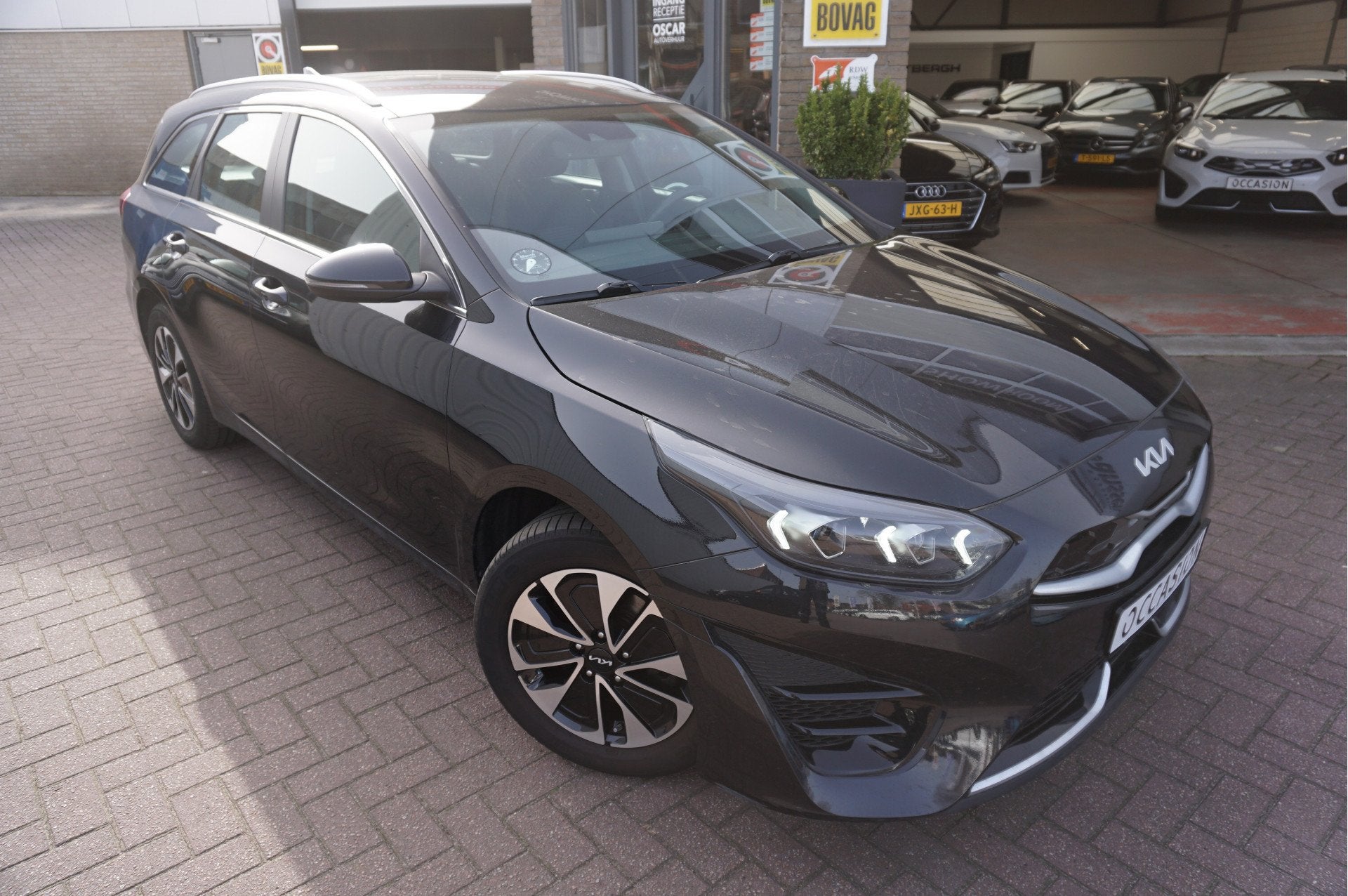 Kia Ceed Sportswagon 1.6 GDI PHEV DynamicLine Automaat, Gebruikt, Zwart, Automatische klimaatregeling, Zwart