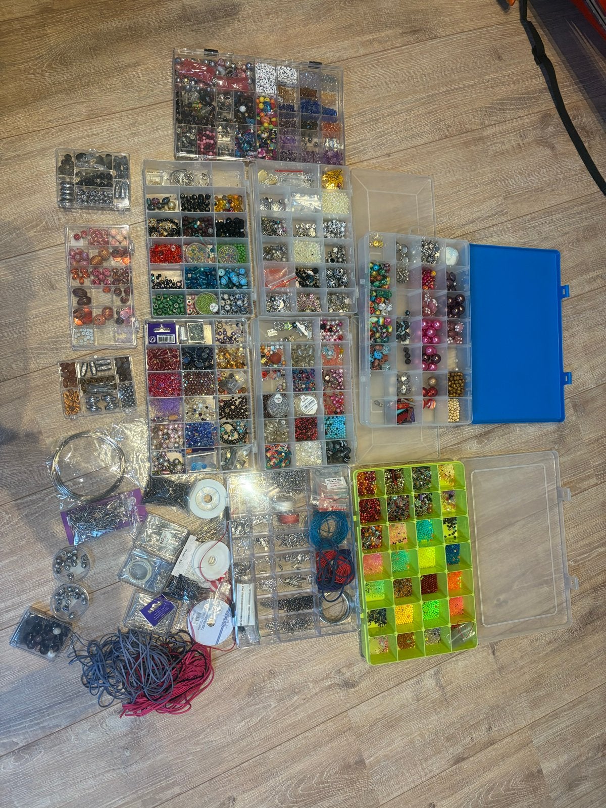 Grote kralen en benodigdheden pakket, Hobby en Vrije tijd, Kralen en Sieraden maken, Ophalen of Verzenden, Nieuw, Overige typen