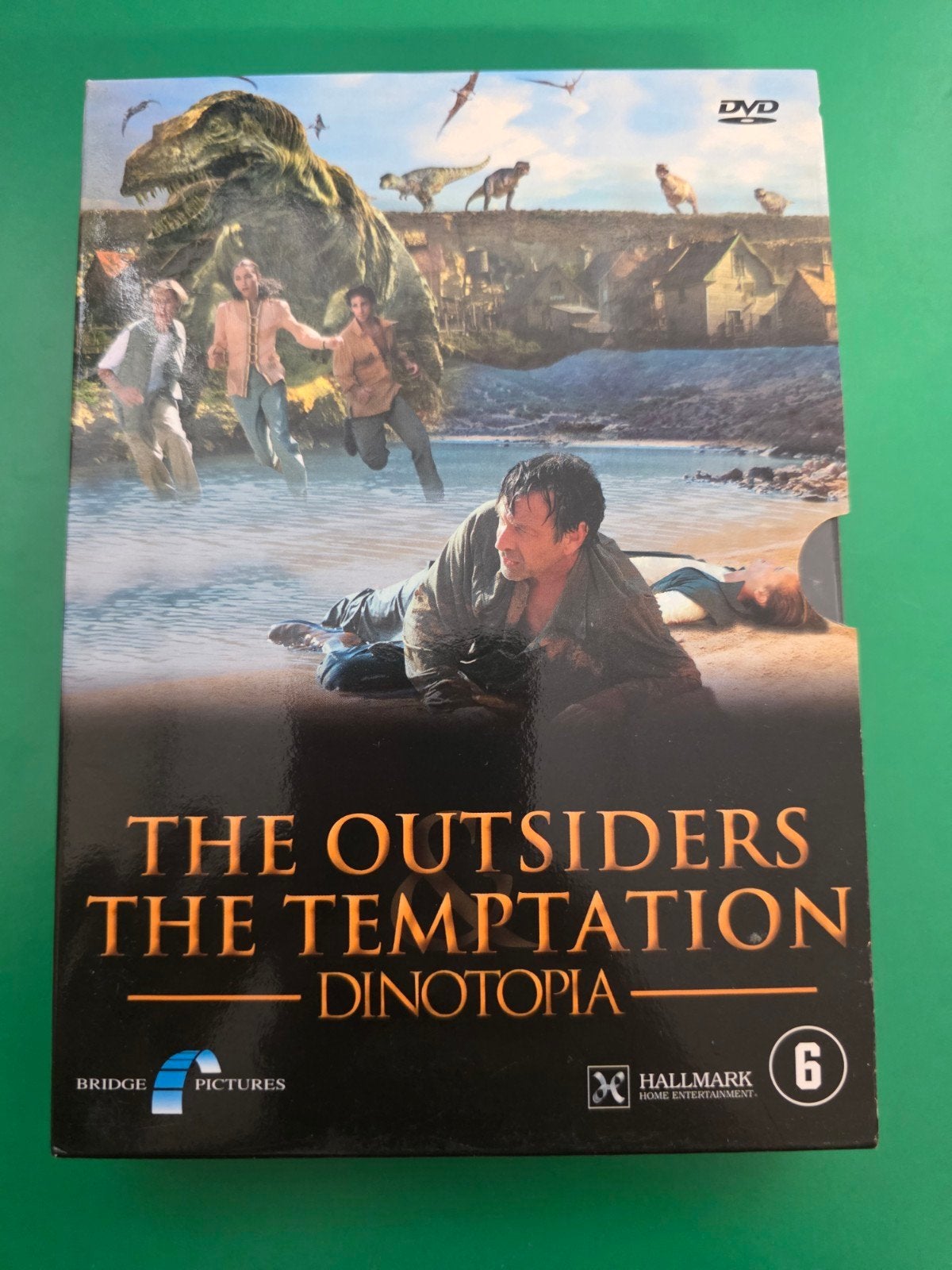 Dinotopia: The Outsiders & The Temptation DVD, Vanaf 6 jaar, Ophalen of Verzenden, Gebruikt, Boxset